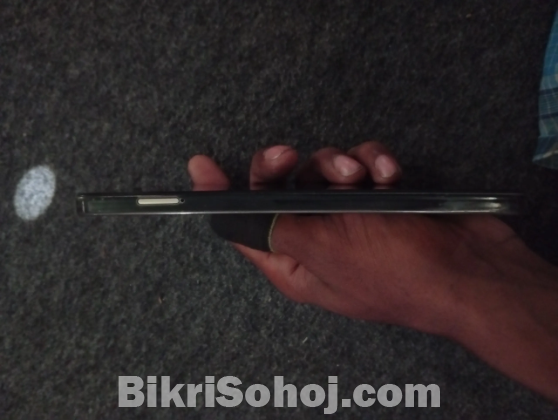 ইনফিনক্স৩০ পোর